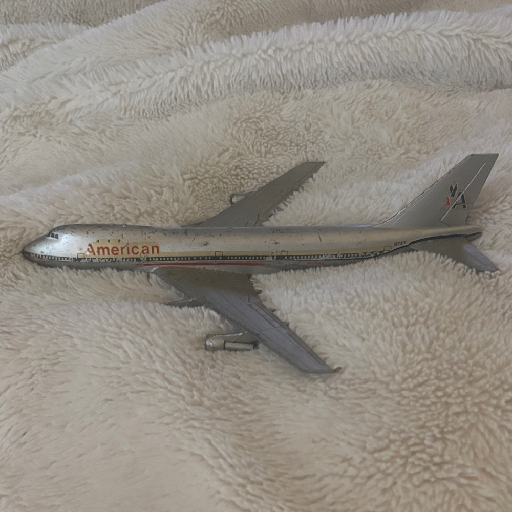 Vintage American Airlines N7475 Model Aero Mini Airplane Die Cast Metal